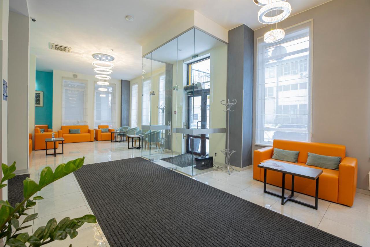 Raziotel Kyiv Yamska Esterno foto