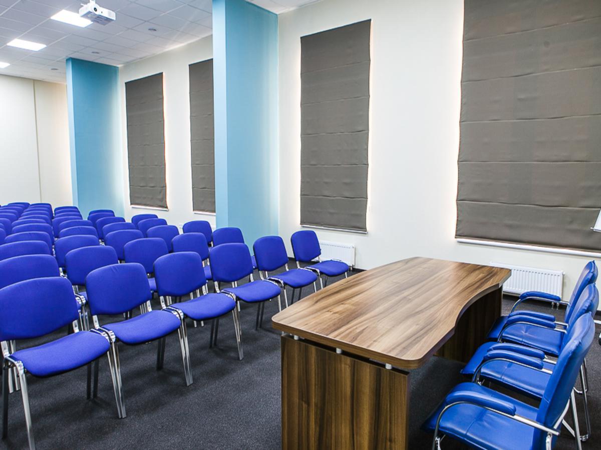 Raziotel Kyiv Yamska Esterno foto